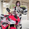 ゲーマー諸君！ゲームだからって運転ナメてない？バイク声優が『MotoGP 22』で役立つ運転テクを”現実の”サーキットで伝授！
