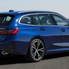 BMW 3シリーズ・ツーリング 改良新型のPHV「330e」