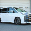 テイン HIGH.TECH 装着車：トヨタ・ノア
