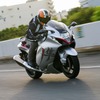 3世代が京都鉄博に集合するSUZUKIの『隼』。写真は2021年に登場した3代目の『隼』。