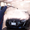 プロによる「手洗い洗車」で今年の汚れをスッキリ落とす！…イイツヤ 洗車の日