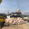 吹田市の不発弾発見現場。万が一の爆発に備えて周囲に高さ6mの防護壁を設置し、周辺住民への影響軽減を図る。