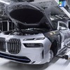 BMWのドイツ・ディンゴルフィン工場で生産を開始した i7