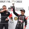 3位の野尻智紀（右）