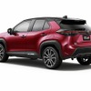 トヨタ ヤリスクロス GRスポーツ（ガソリン・2WD/ボディカラーのブラックマイカ×センシュアルレッドマイカ）