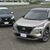 日産 エクストレイル 新型（右）と日産 キックス（左）