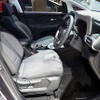 3列シートのMPV、スターゲイザー。前席もゆったりとしたスペース