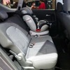 3列シートのMPV、スターゲイザーのセカンドシート。ワンタッチでたためる