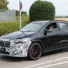 メルセデスAMG GLA35 改良新型プロトタイプ（スクープ写真）