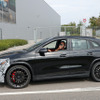 メルセデスAMG GLA35 改良新型プロトタイプ（スクープ写真）