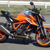 KTM 1290スーパーデューク R EVO