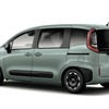 トヨタ・シエンタZ（ハイブリッド・2WD・7人乗り、アーバンカーキ、オプション装着車）