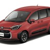 トヨタ シエンタ 外板色 スカーレットメタリック
