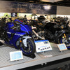 ヤマハのフラッグシップ、YZF-R1とR1M