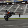 エクストリームライダー木下真輔氏と、フラットトラック世界選手権を戦う大森雅俊氏によるバイクスタントショー。