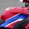 ホンダ CBR1000RR-R