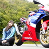 ホンダ CBR1000RR-Rと美音響華