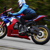 ホンダ CBR1000RR-R