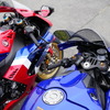 ホンダ CBR1000RR-Rとヤマハ YZF-R1