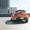 トヨタ カローラスポーツG“Z”（ハイブリッド車）（オレンジマイカメタリック）