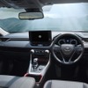トヨタ RAV4 アドベンチャー オフロードパッケージII（ハイブリッド車）（内装：ブラック）