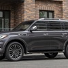 インフィニティ QX80 の2023年モデル