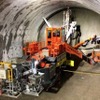 6m継ぎボルト打設装置を搭載したロックボルト専用ロボット