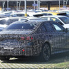 BMW i5 M60 プロトタイプ（スクープ写真）