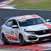 743号車Honda R&D Challenge FK8と若手エンジニア達