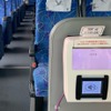 京福バスに導入されているVISAタッチ端末