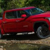 トヨタ・タンドラ 新型の「TRDリフトキット」装着車