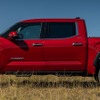 トヨタ・タンドラ 新型の「TRDリフトキット」装着車