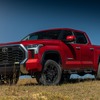 トヨタ・タンドラ 新型の「TRDリフトキット」装着車