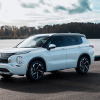 三菱アウトランダーPHEV（北米仕様）