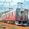 阪急神戸線の列車。