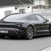 ポルシェ タイカン 改良新型プロトタイプ（スクープ写真）