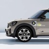 MINI クロスオーバー アルバートブリッジエディションPHEV