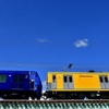 列車救援機能を持つモヤ704。モヤ703とユニットを組む。