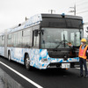 自動運転・隊列走行用の車両装備の説明風景