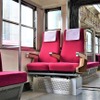 かつての首都圏グリーン車の簡易リクライニングシートを思わせる3000形3501号の「銚電ロマンスシート」。元々は新幹線用のシートだった。