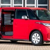 ドイツのプレミアム家電ブランド「Miele（ミーレ）」に納車されたフォルクスワーゲン ID.Buzz カーゴ。移動家電サービス車両として活用