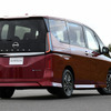 日産 セレナ 新型（e-POWER LUXION）