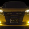 バイカラー&明るさ追求のイエロー光、LEDフォグバルブ2種発売
