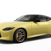 日産フェアレディZ：イカズチイエロー/スーパーブラックの2トーン