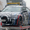 BMW M社が開発する4モーターEVのプロトタイプ（スクープ写真）