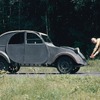 シトロエン2CV 1948年型か（1970年頃撮影、おそらく画像は左右反転）