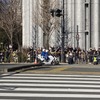 BMW C evolution（東京駅八重洲南口、鍛冶橋交差点）