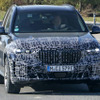 BMW X5 改良新型に設定されるPHEVモデルのプロトタイプ（スクープ写真）