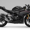 ホンダ CBR250RR（マットバリスティックブラックメタリック）