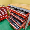 各ガレージ内にTONE製工具を設置